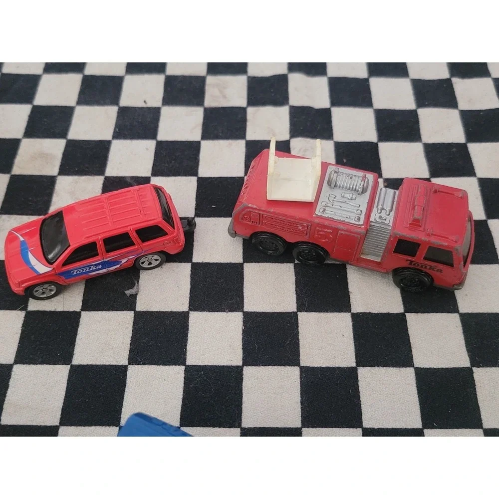 Tonka Vehicle Lot – 14 Total – Mostly 1990s – Construction Trucks +‎ Van